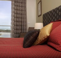Lady Bay Resort - Accommodation Noosa