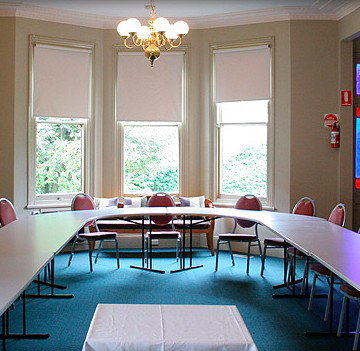 Central Springs Inn - Accommodation Noosa 1