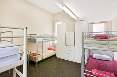 Cambridge Lodge - Accommodation Noosa 4