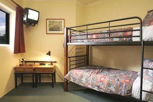 Summit Ridge Alpine Lodge - Accommodation Noosa 2