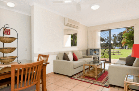 Cayman Quays - Accommodation Noosa