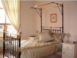 Strathmore Victorian Manor - Accommodation Noosa 4