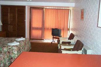 Blayney Leumeah Motel - Accommodation Noosa 2