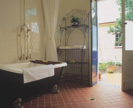 Tokelau Guest House - Accommodation Noosa 5