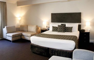 Rydges On Swanston Hotel - Accommodation Noosa 3