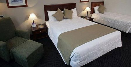 Rydges On Swanston Hotel - Accommodation Noosa 4