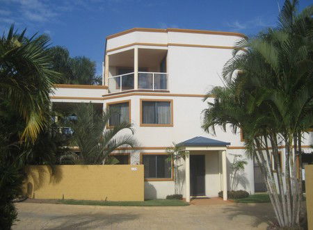 Urangan QLD Accommodation Noosa