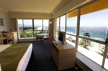 Novotel Northbeach - Accommodation Noosa 1