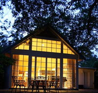Bygone Beautys Cottages - Accommodation Noosa