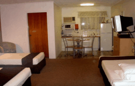 Bella Villa Motor Inn - Accommodation Noosa 3