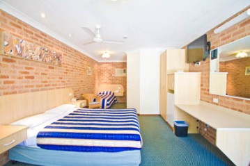 Branxton House Motel - Accommodation Noosa 2