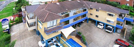 Caribbean Motel - Accommodation Noosa 2
