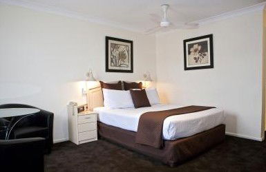 Central Caleula Motor Lodge - Accommodation Noosa 2
