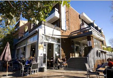 City Crown Lodge - Accommodation Noosa 0