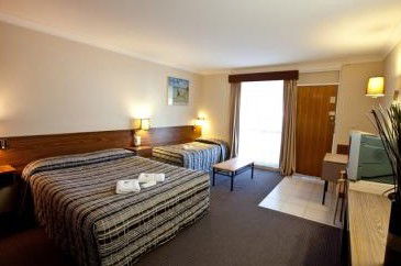 Golden West Motor Inn - Accommodation Noosa 1
