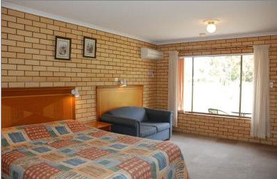 Golfers Lodge Motel - Accommodation Noosa 2