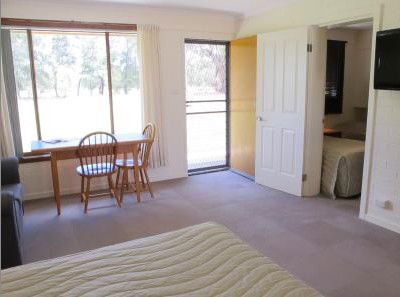 Golfers Lodge Motel - Accommodation Noosa 5