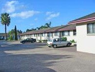 Hanging Rock Family Motel - Accommodation Noosa 0