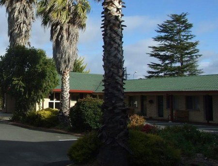 Lilac City Motor Inn & Streakhouse - Accommodation Noosa 3