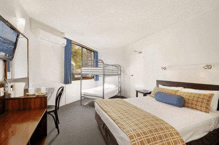 East Port Motor Inn - Accommodation Noosa 4