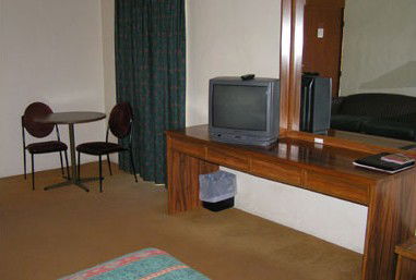 Seaton Arms Motor Inn - Accommodation Noosa 1