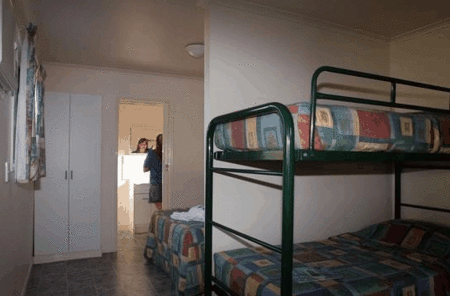 Cane Village Holiday Park - Accommodation Noosa 2