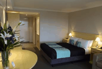 Dog Rock Motel - Accommodation Noosa 0
