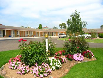 Bega Village Motor Inn - Accommodation Noosa 0