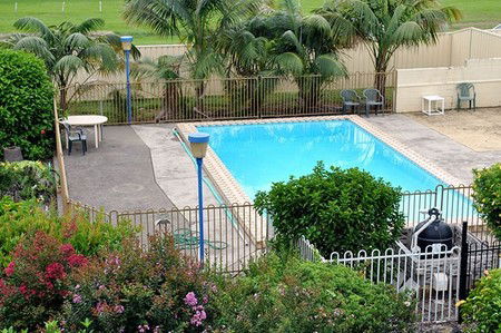 City Centre Motel - Accommodation Noosa 1
