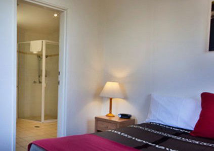 The Brighton: Lake Macquarie - Accommodation Noosa 0