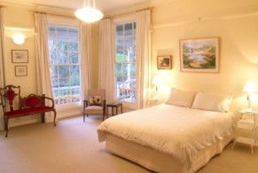 Bimbimbi House - Accommodation Noosa 2