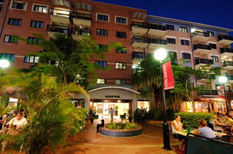 Central Brunswick Apartment Hotel - Accommodation Noosa 0