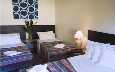 Avoca Lodge - Accommodation Noosa 2