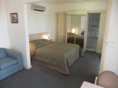 Country Comfort Cowra Countryman Motor Inn - Accommodation Noosa 1