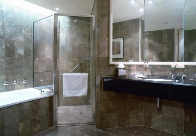 Intercontinental Adelaide - Accommodation Noosa 2