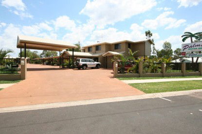 Chinchilla Palms Motor Inn - Accommodation Noosa 2