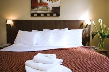 Perouse Lodge - Accommodation Noosa 0