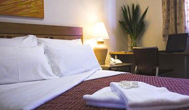 Perouse Lodge - Accommodation Noosa 1