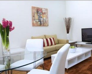 Perouse Lodge - Accommodation Noosa 2