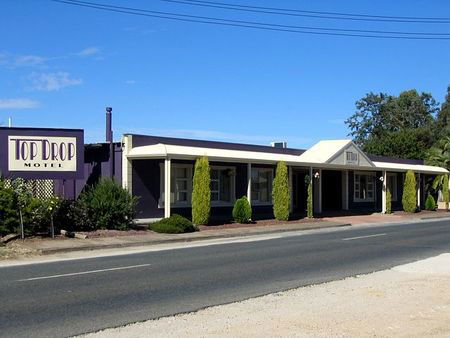 Top Drop Motel - Accommodation Noosa 0