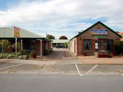 Lake Albert Motel - Accommodation Noosa 0