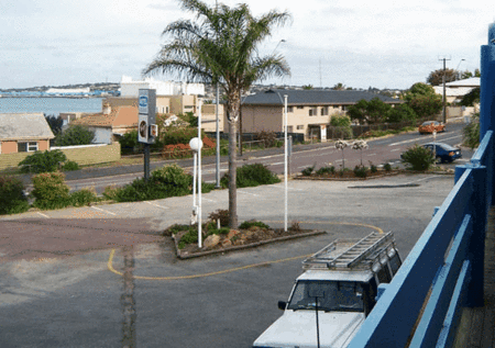 Lincoln Navigators Inn - Accommodation Noosa 1