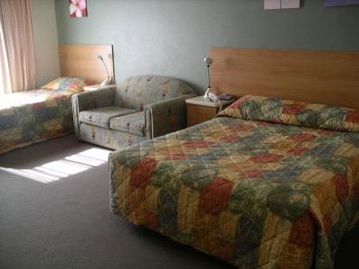 Country Comfort Orange - Accommodation Noosa 0