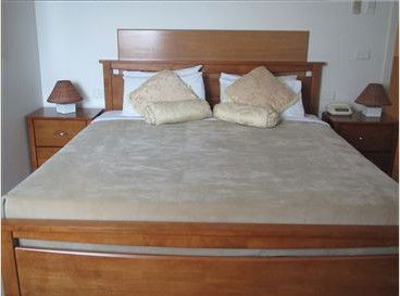 The Plough Hotel - Accommodation Noosa 0