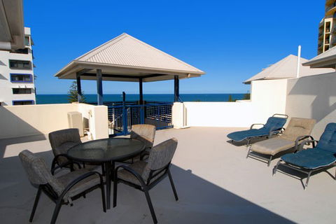 Raffles Mooloolaba - Accommodation Noosa 1