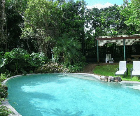 Lillypillys Cottages & Day Spa - Accommodation Noosa 2