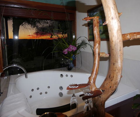 Lillypillys Cottages & Day Spa - Accommodation Noosa 7