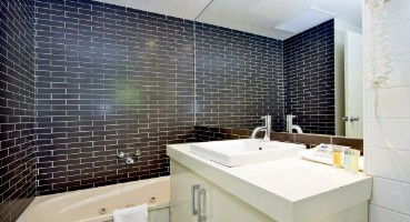 Comfort Inn Lorne Bay View - Accommodation Noosa 2