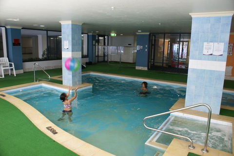 Starwest Alderney On Hay Apartments - Accommodation Noosa 6