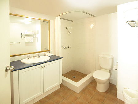 Oaks Calypso Plaza - Accommodation Noosa 4